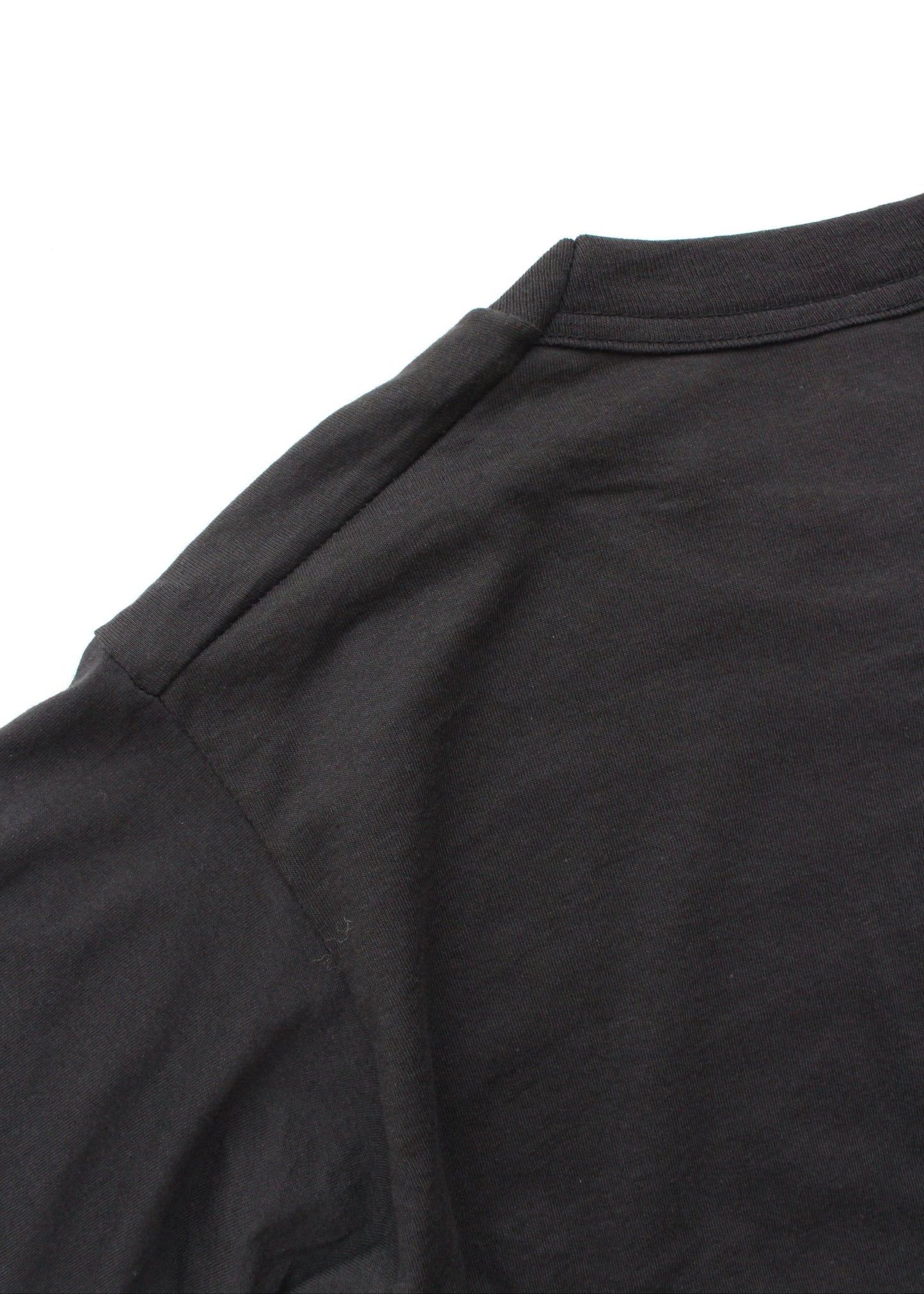 Black Tee
