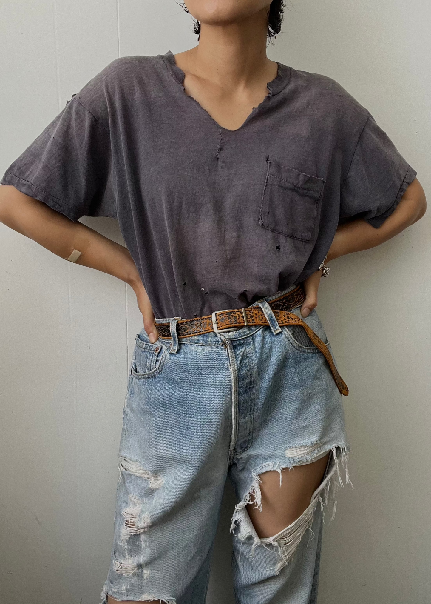 BORO Distressed Tshirt Navy