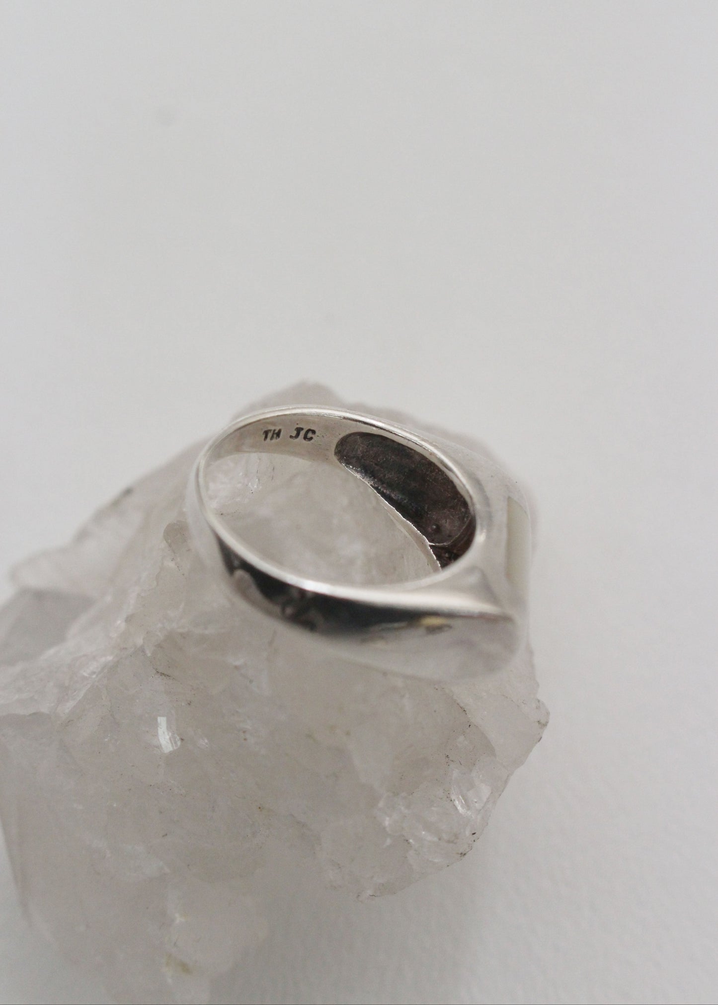 Shell Bar Sterling Silver Ring 7.5