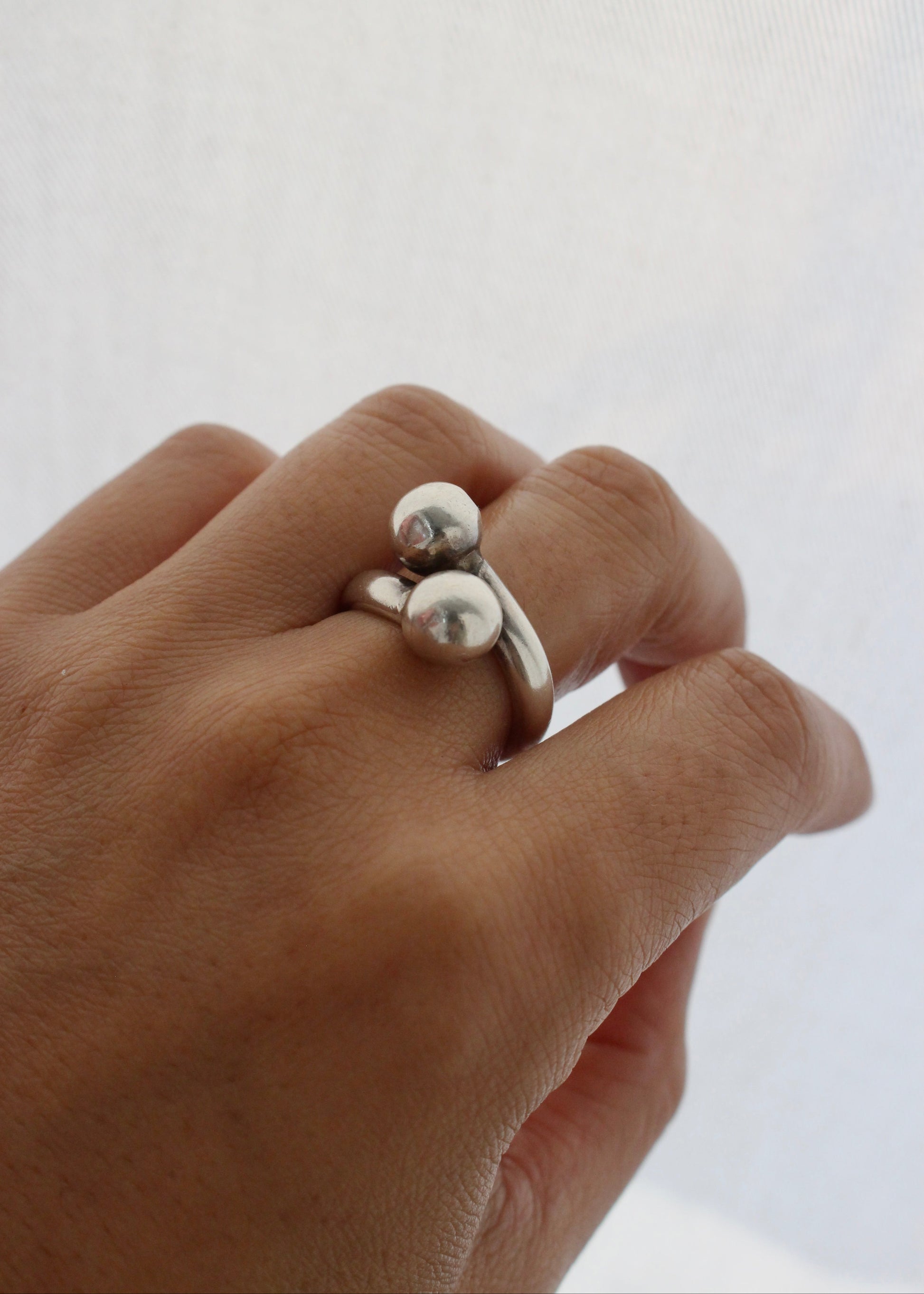 Double ball Sterling Silver Ring 6.5