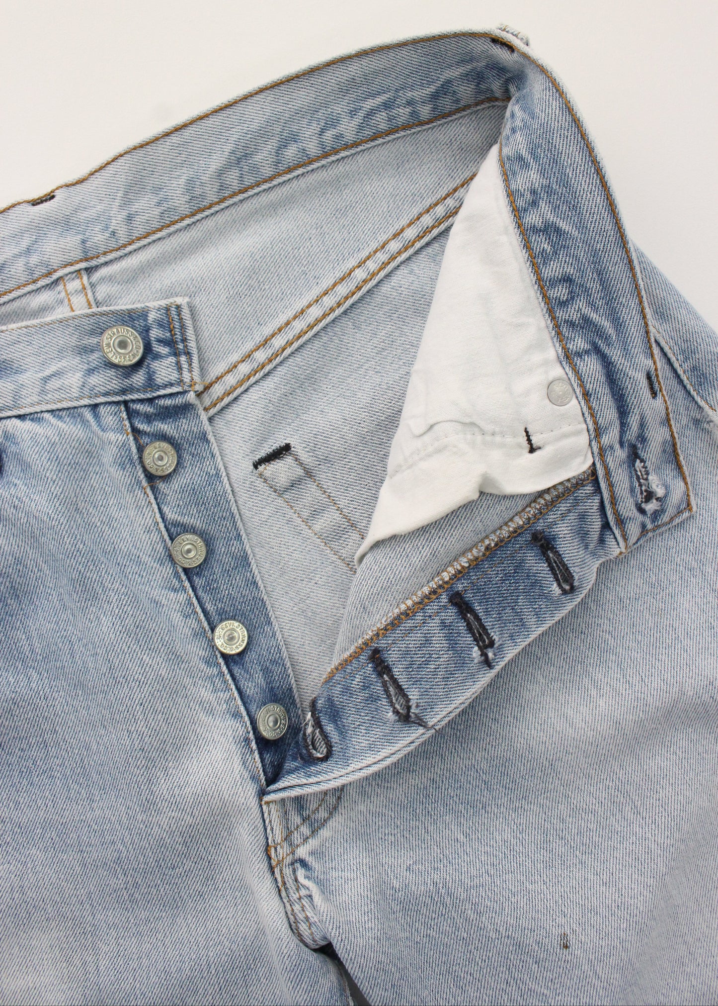 80s Redline Levi's 501 half w30 L33