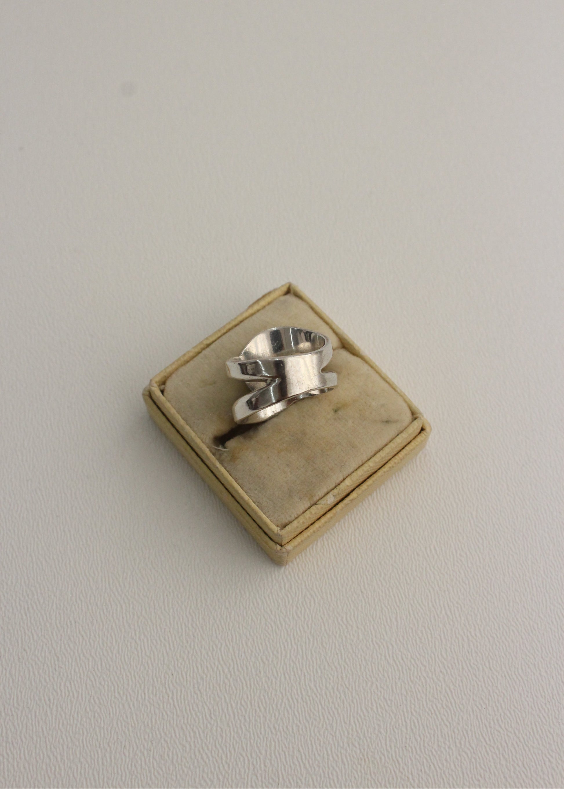 Knot Sterling Silver Ring 7