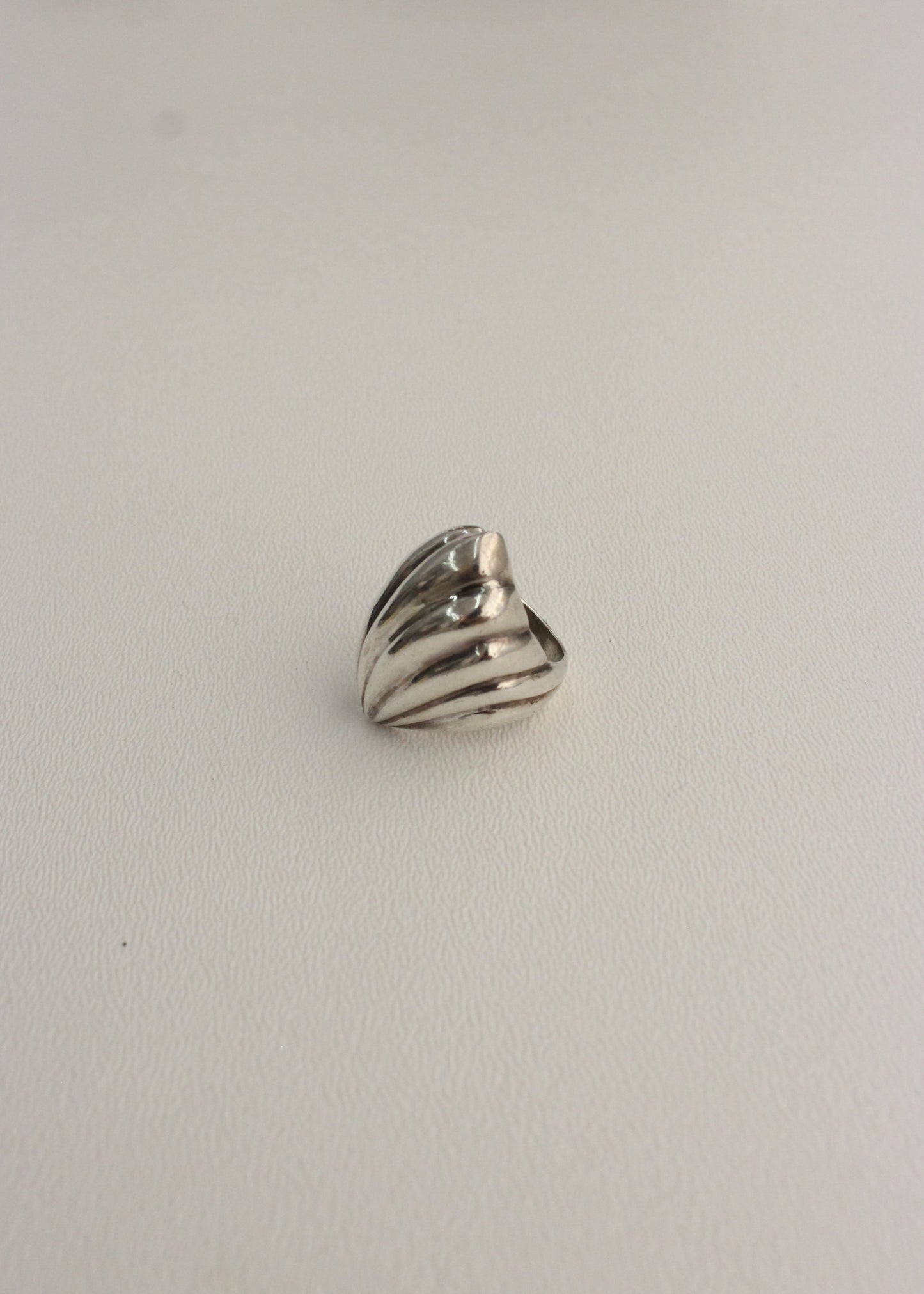Chunky Shell Sterling Silver Ring 6