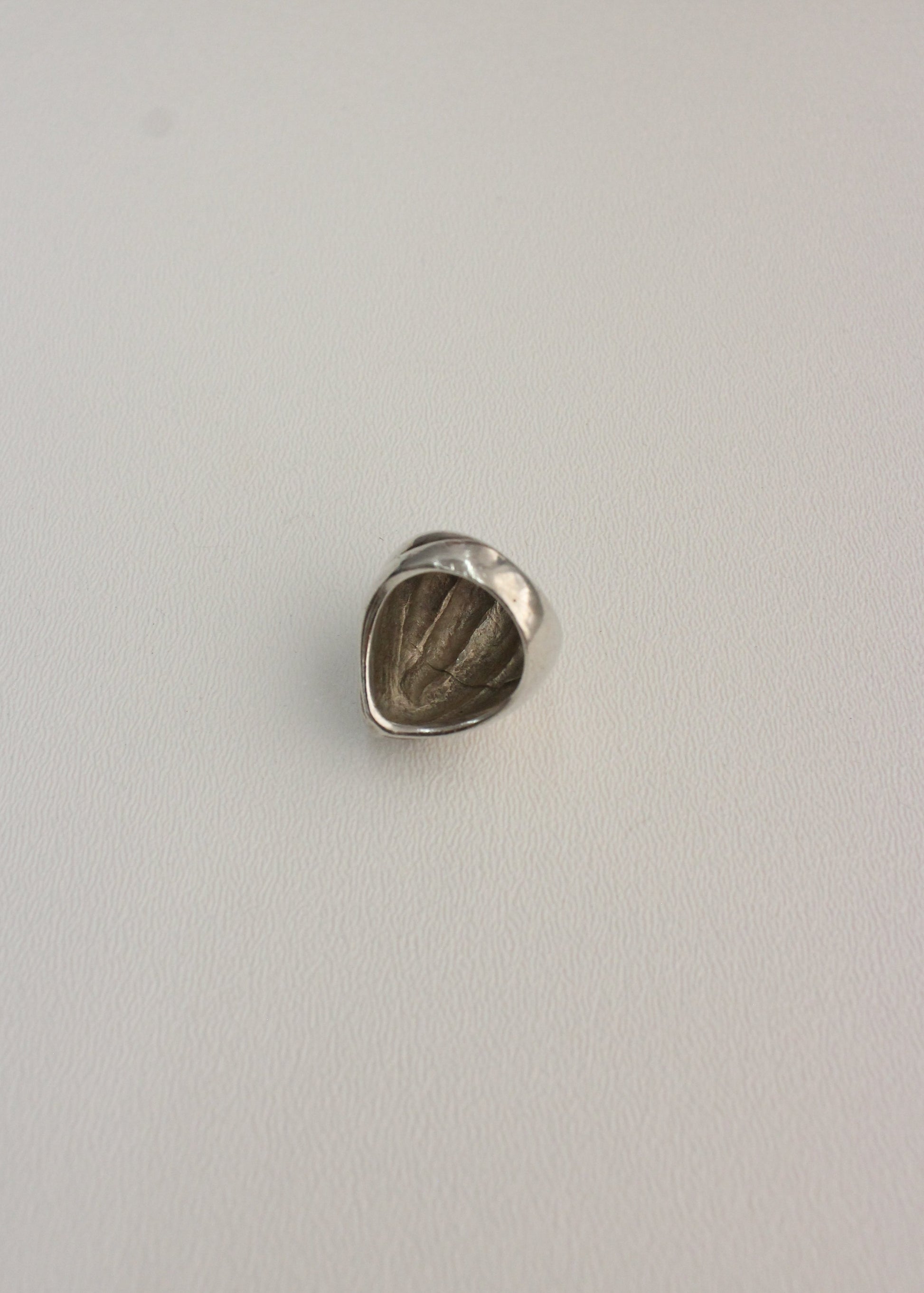Chunky Shell Sterling Silver Ring 6