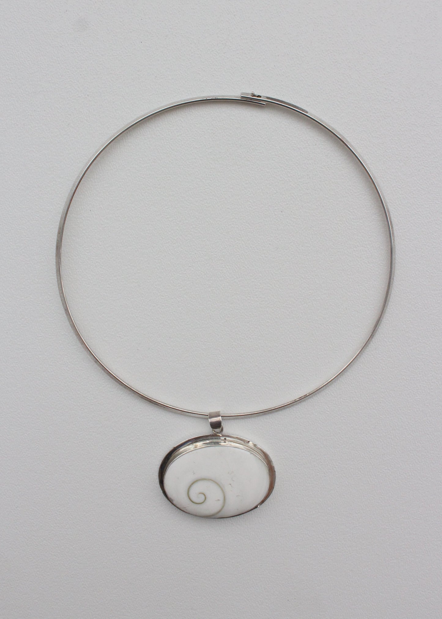 Shell Top Sterling Silver Choker