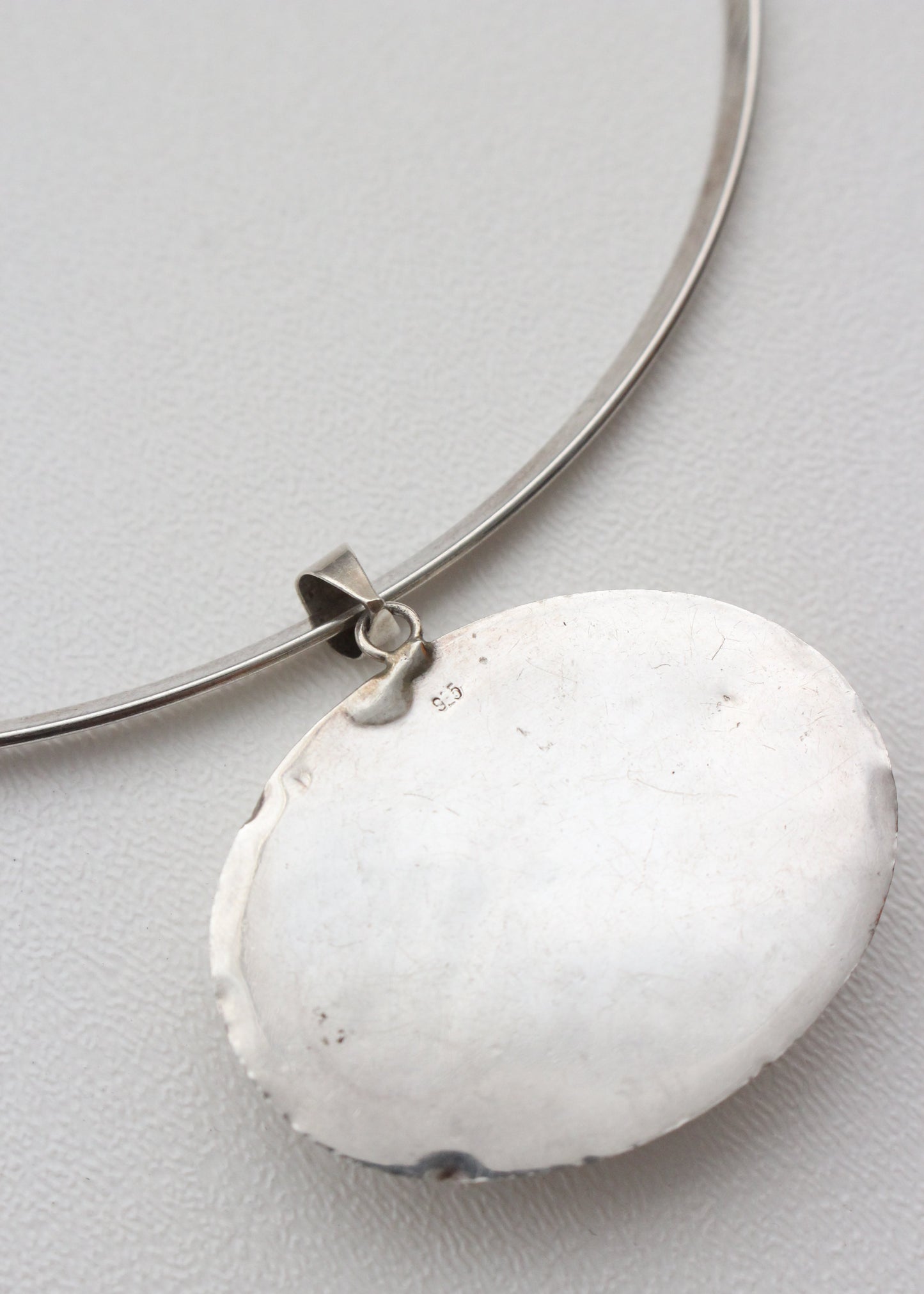 Shell Top Sterling Silver Choker