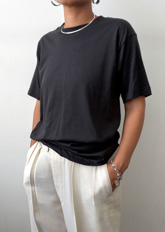 Black Tee