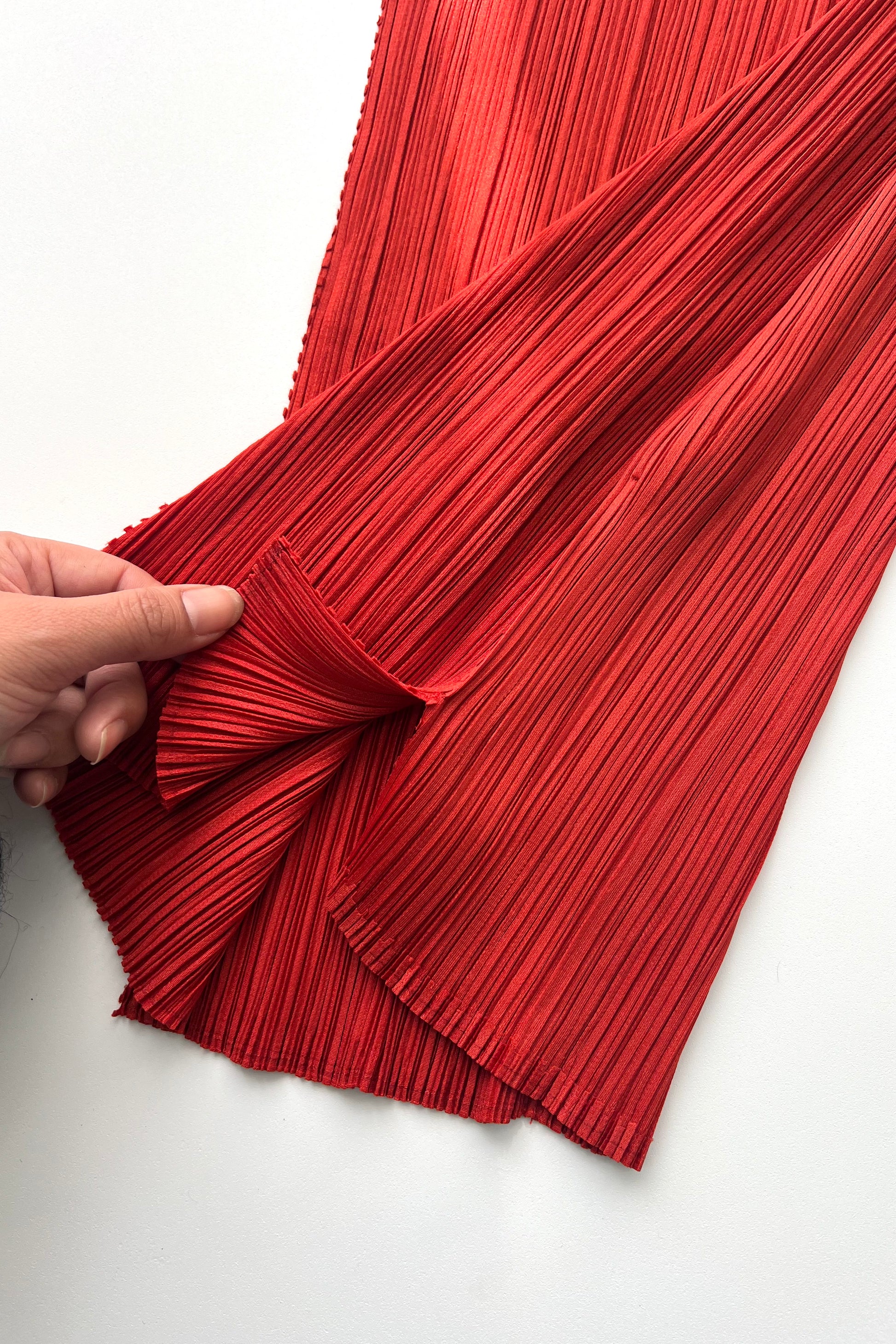 PLEATS PLEASE ISSEY MIYAKE PP56JF11566 関税送料込 Issey Miyake Pleats Please Top – unionlinestore