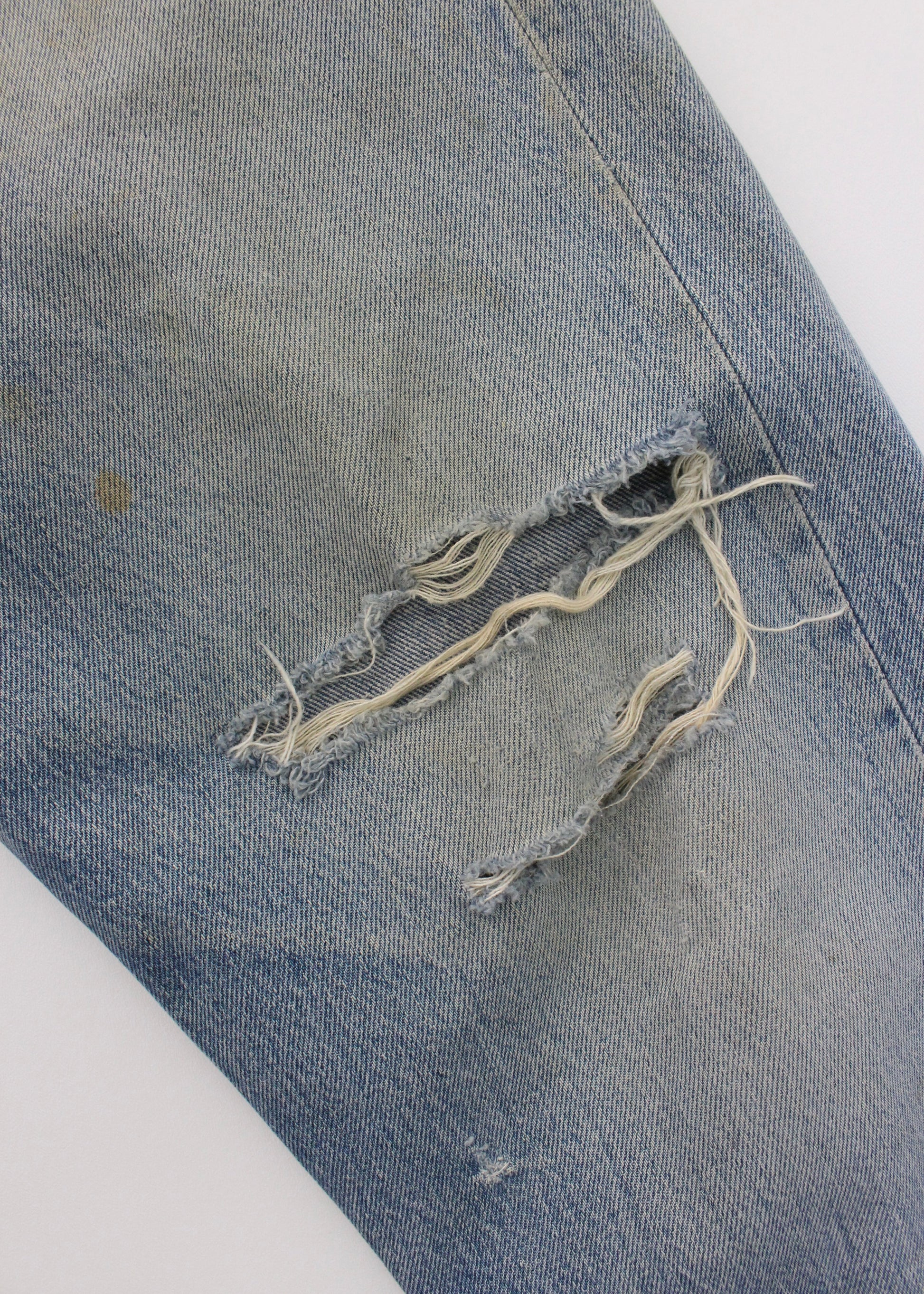 80s Distressed Levi's 501 half w34 L26